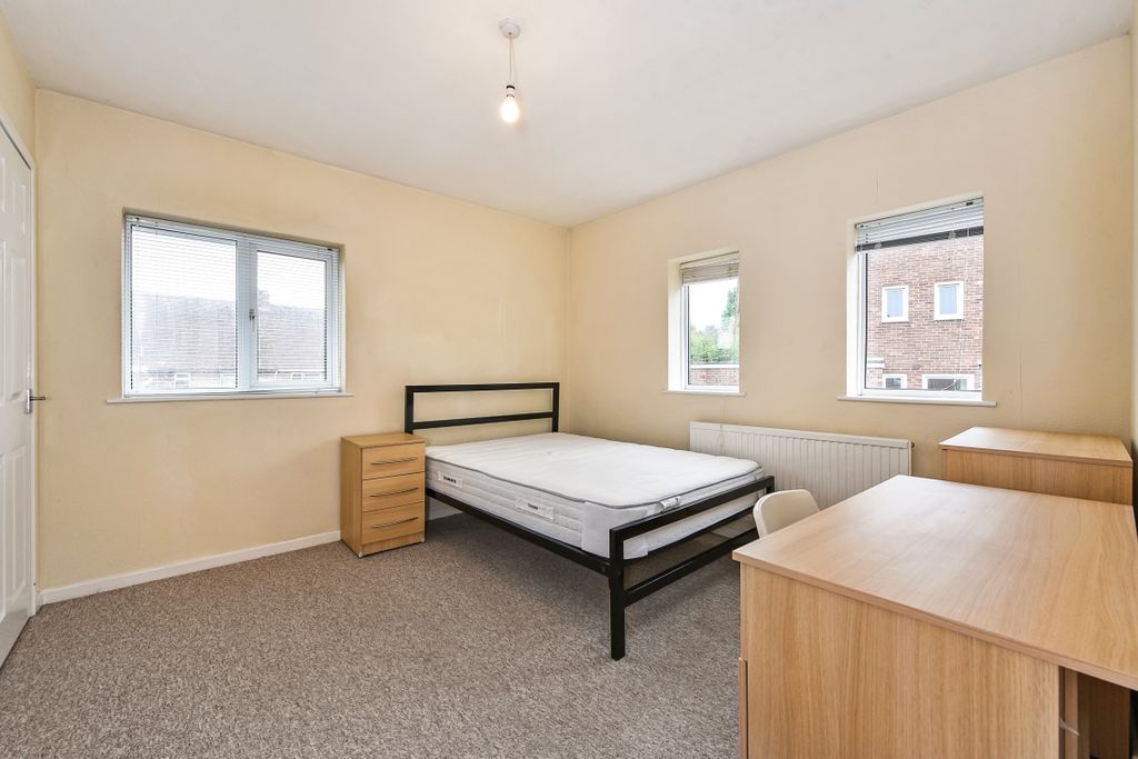 Property photo 3 of 14 Ph24_5387349