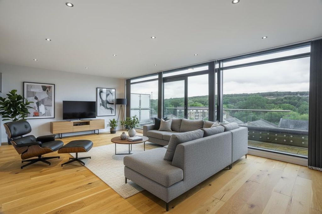 Property photo 2 of 11 38832138-B11E-4586-Badb-6Ad47B8Cb4E9.Png