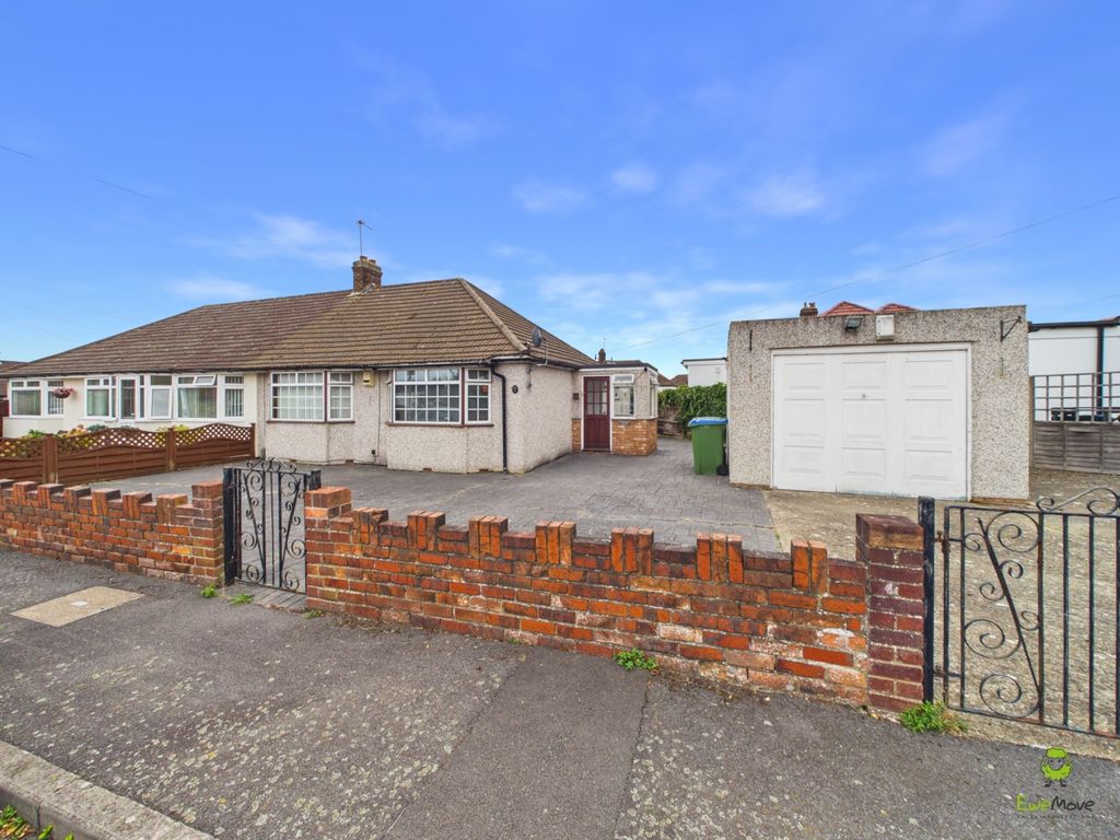 Property photo 2 of 15 Presented By Clinton At Ewemove Bexleyheath And Da