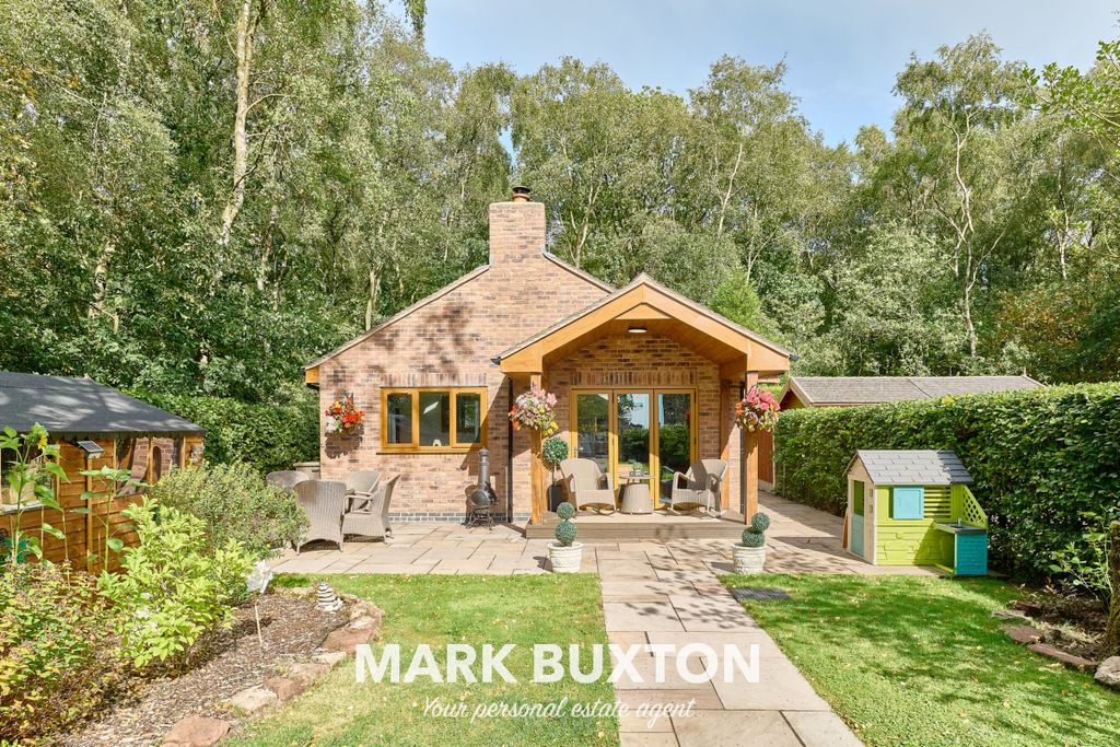 Property photo 2 of 52