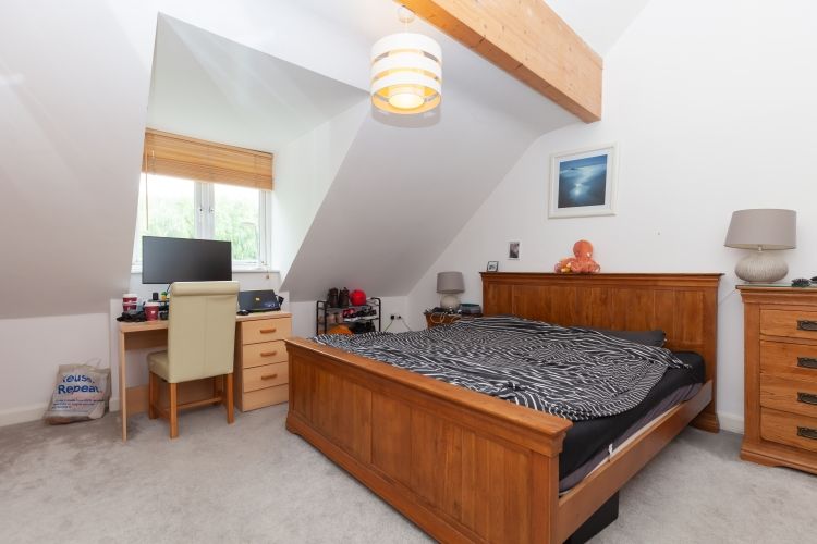 Property photo 3 of 14 282852