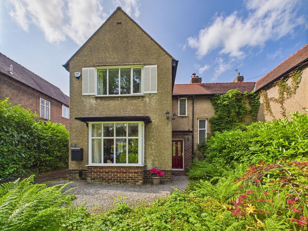 Property photo 1 of 44