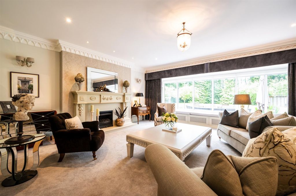 Additional image 7 of 5 bed detached house for saleDore Road, Sheffield S17