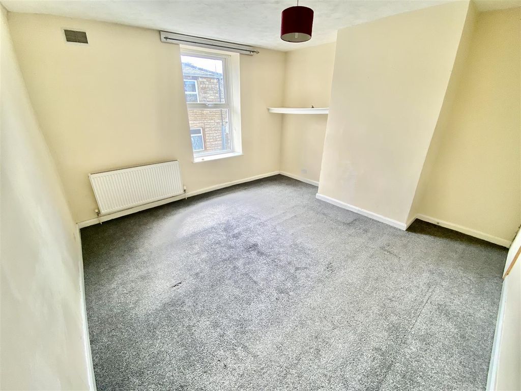 Property photo 3 of 7 Tempimagebkvipz.Jpg