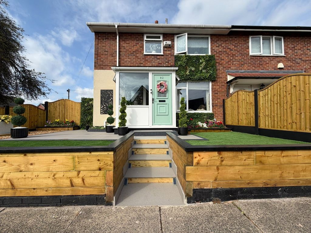 Property photo 3 of 37