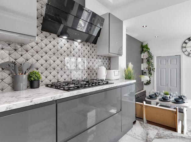 Property photo 1 of 14 Kitchen