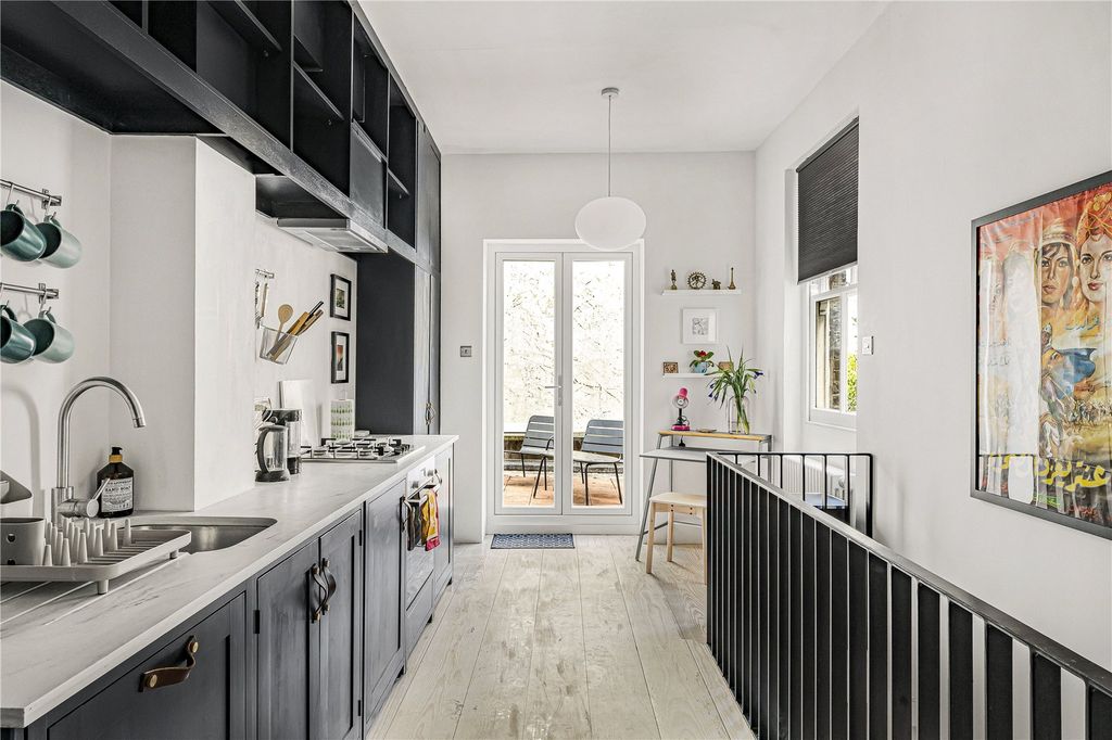 Property photo 1 of 23 Kitchen