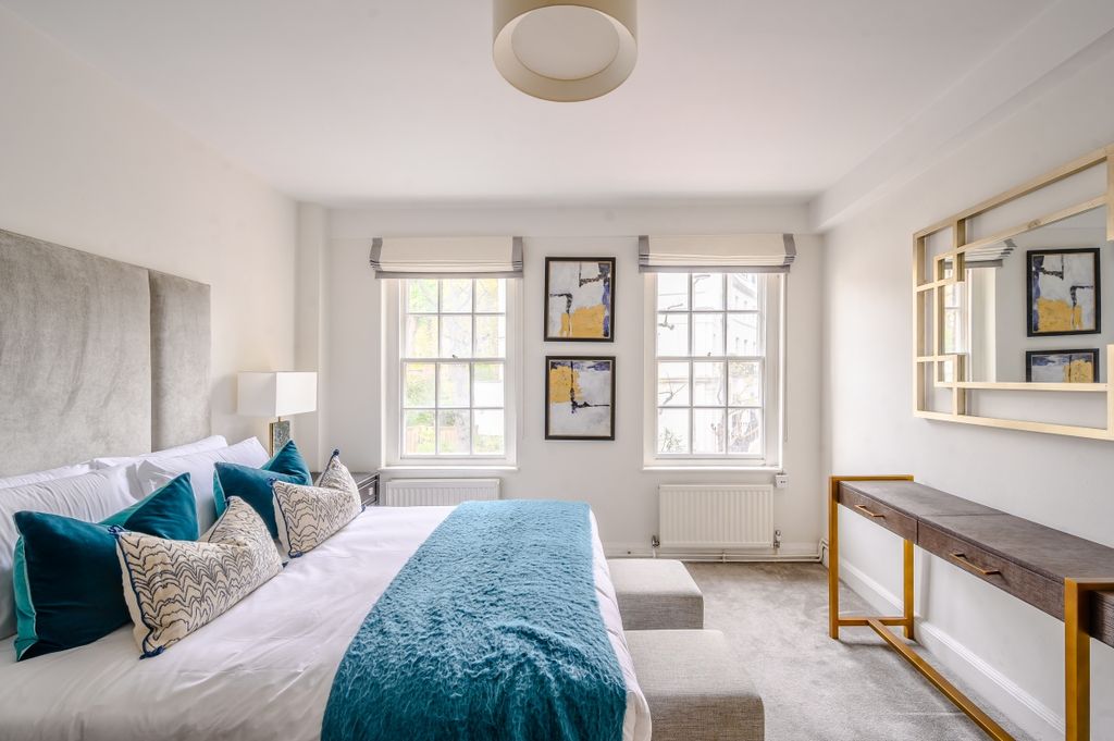 Property photo 2 of 14 8444245-Interior08
