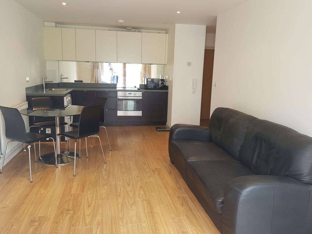 Property photo 1 of 6 1 Bedroom Flat For Rent At 87 Axe St, Part Of The Barking Central Development, Barking Ig11