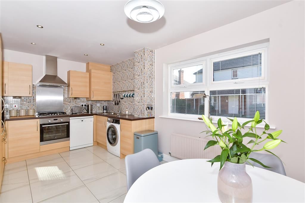 Property photo 3 of 12 Kitchen/Diner