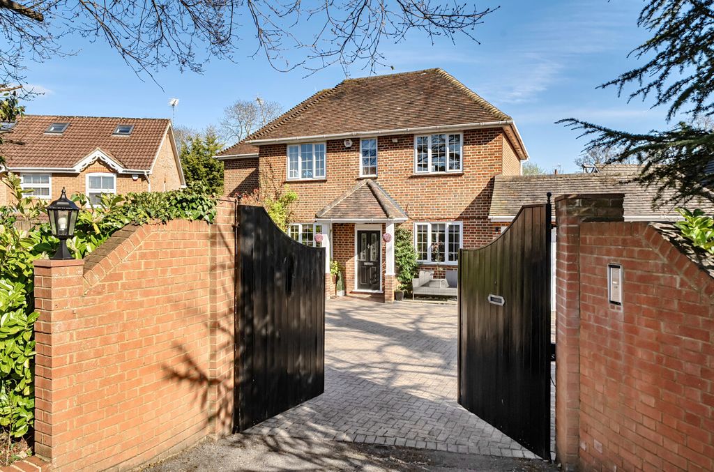 Property photo 1 of 29 1434552-2-69ce870...