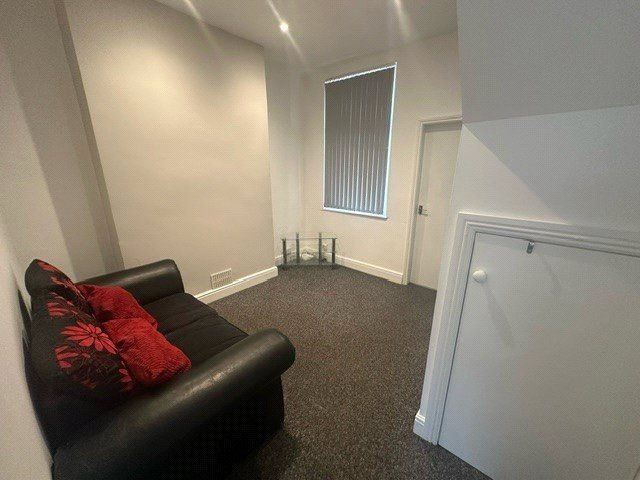 Property photo 3 of 9 Picture No. 04