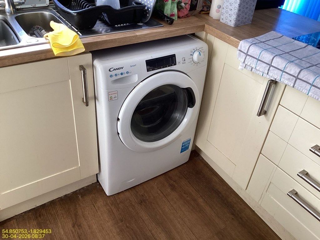 Property photo 3 of 12