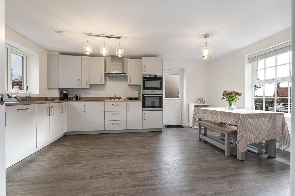 Property photo 3 of 26