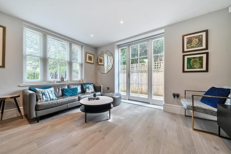 Property photo 2 of 26