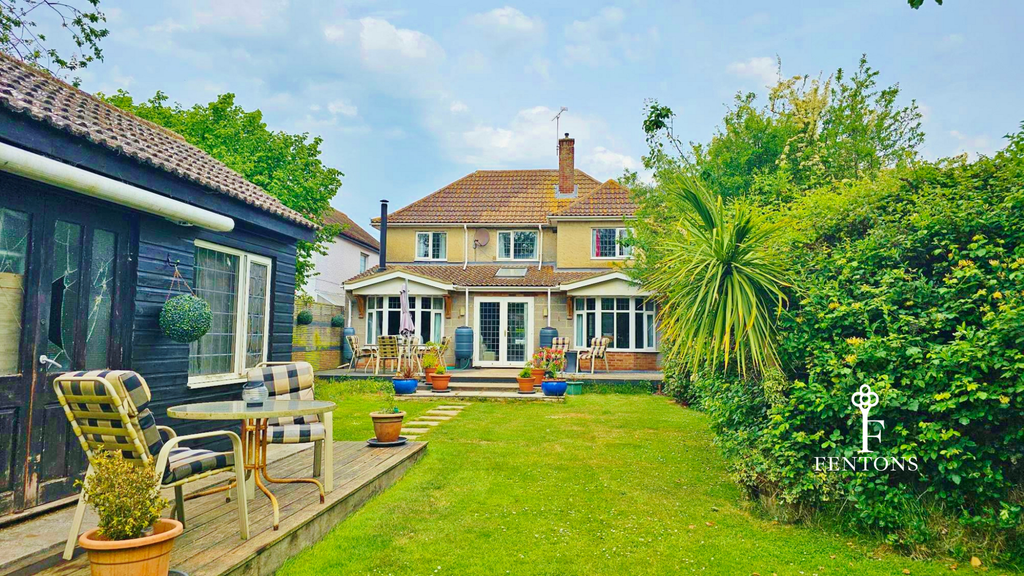 Property photo 1 of 38 Rear Garden