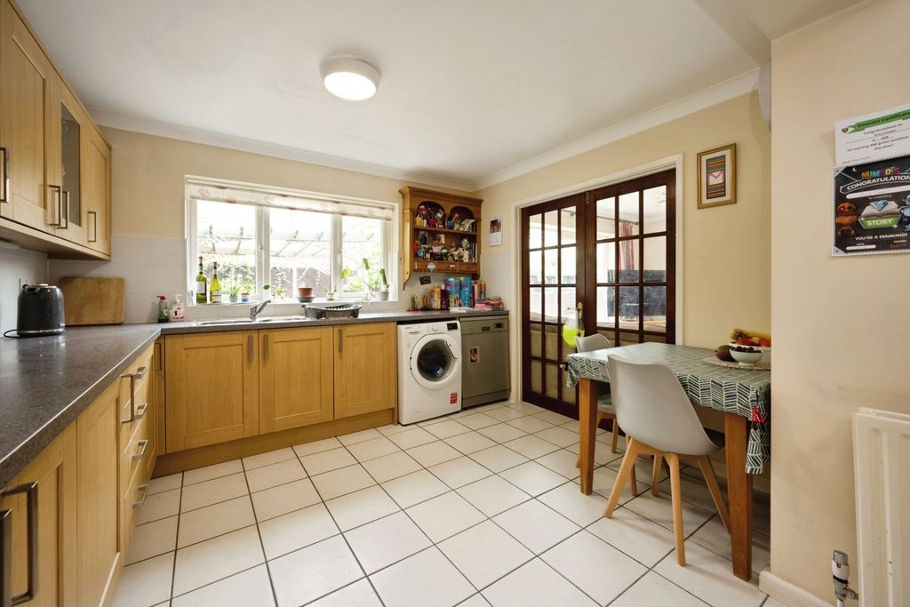 Property photo 2 of 20 Pbox-Img.Jpg
