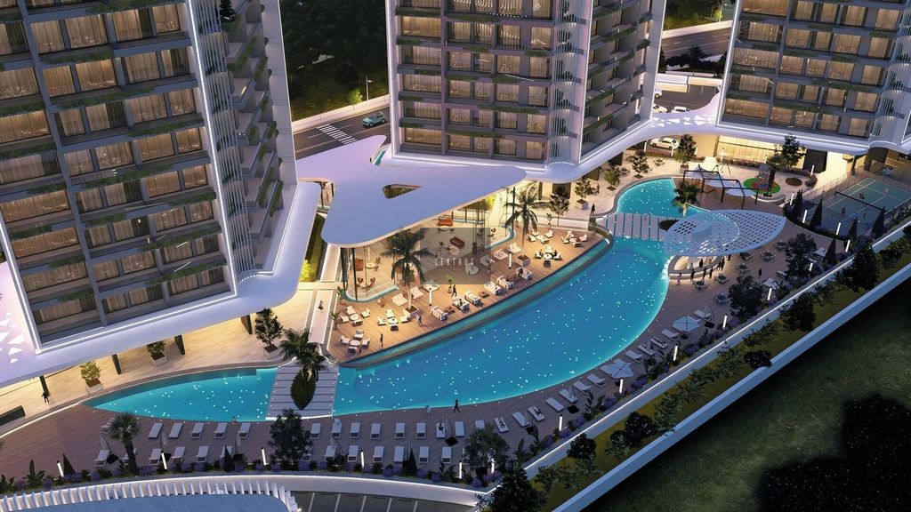 Property photo 1 of 36