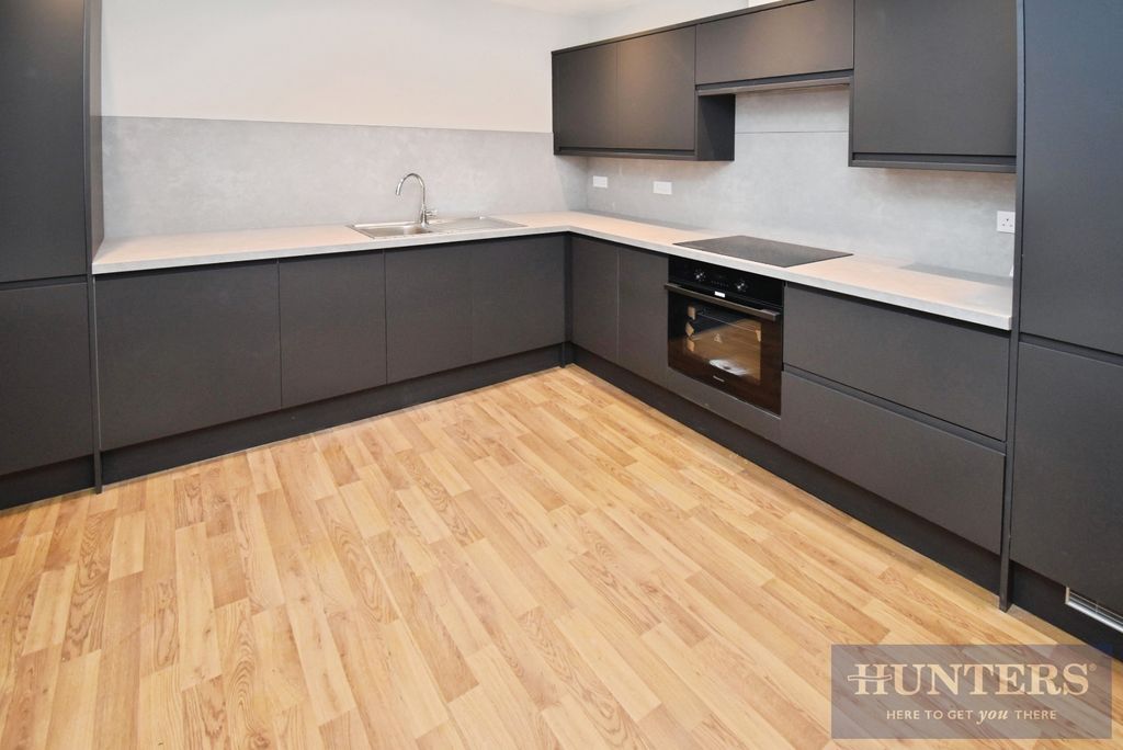 Property photo 2 of 15 Pbox-Img.Jpg