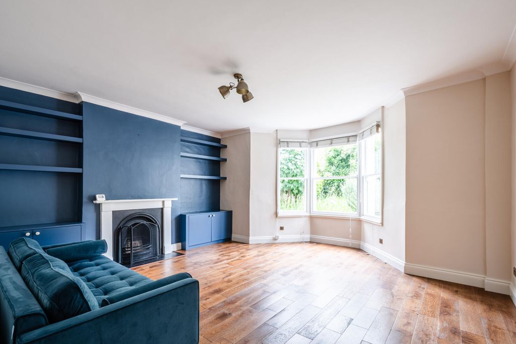 Property photo 3 of 13 3.Jpg