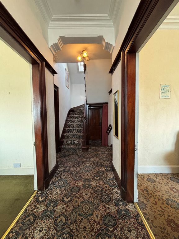 Property photo 3 of 12 Hall