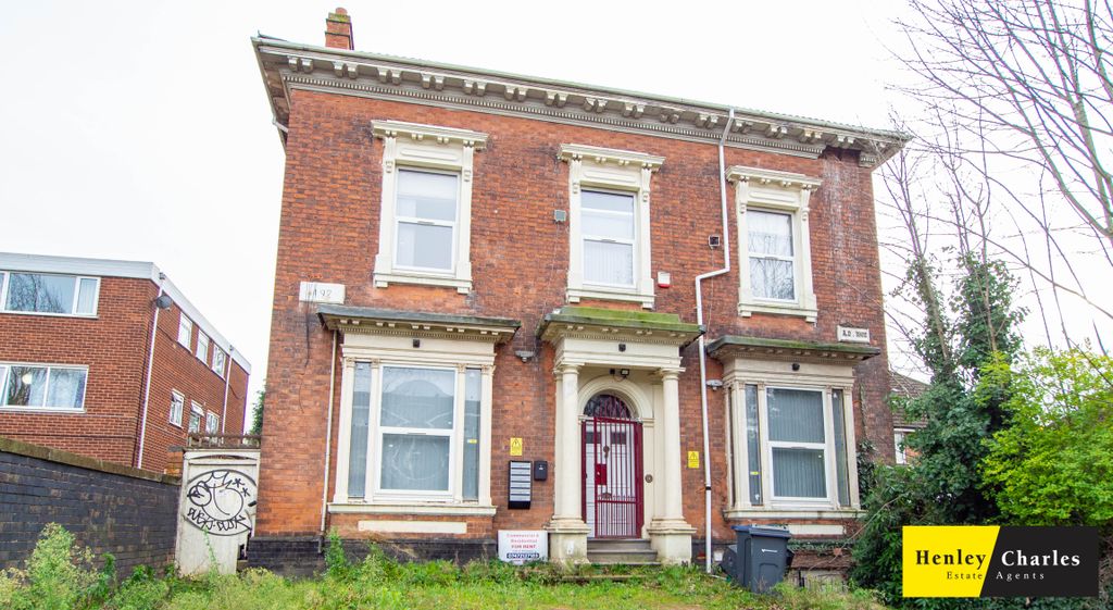 Property photo 1 of 5 Pc068071