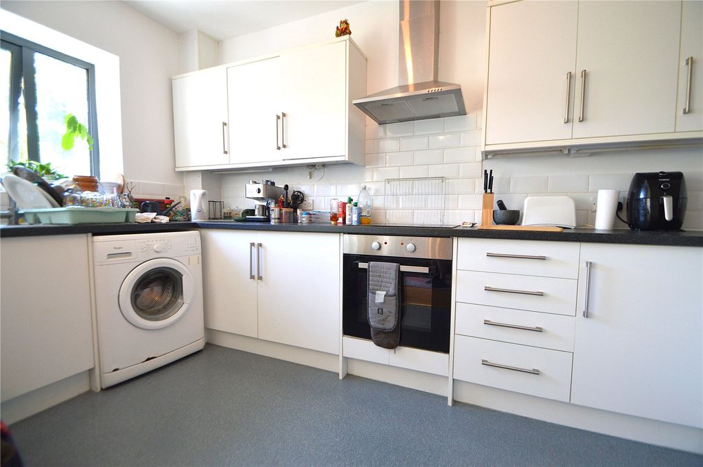 Property photo 1 of 11 Picture No. 09