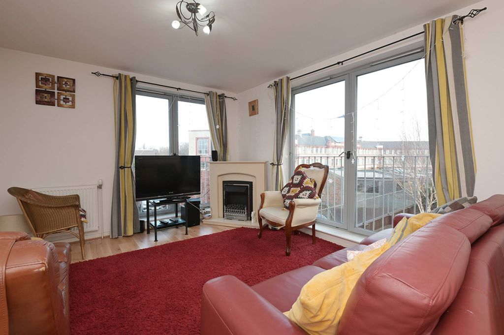 Property photo 3 of 18