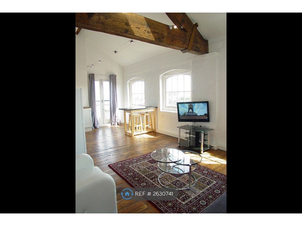 Property photo 2 of 15 Living Room