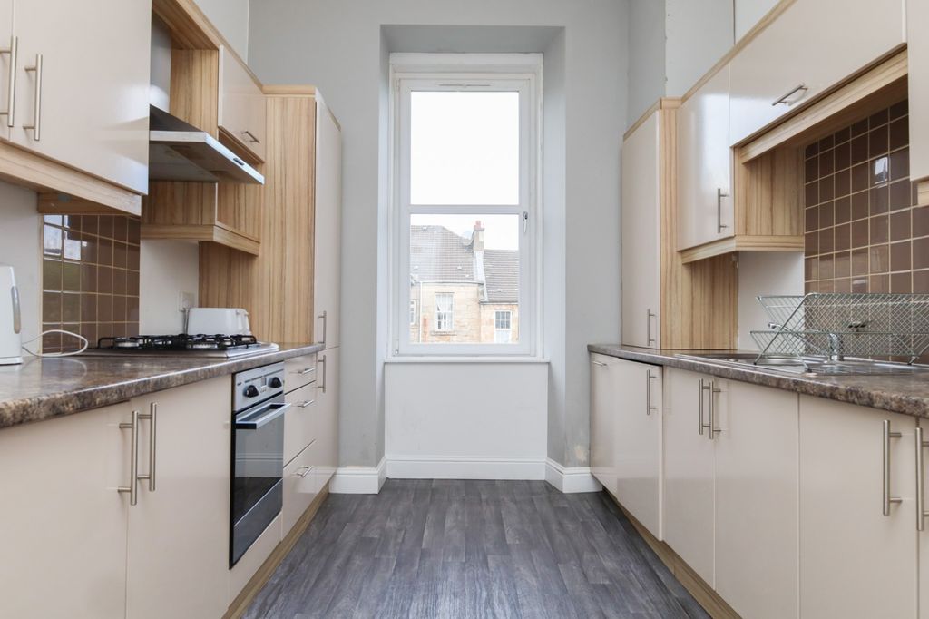 Property photo 2 of 17 Photo 2