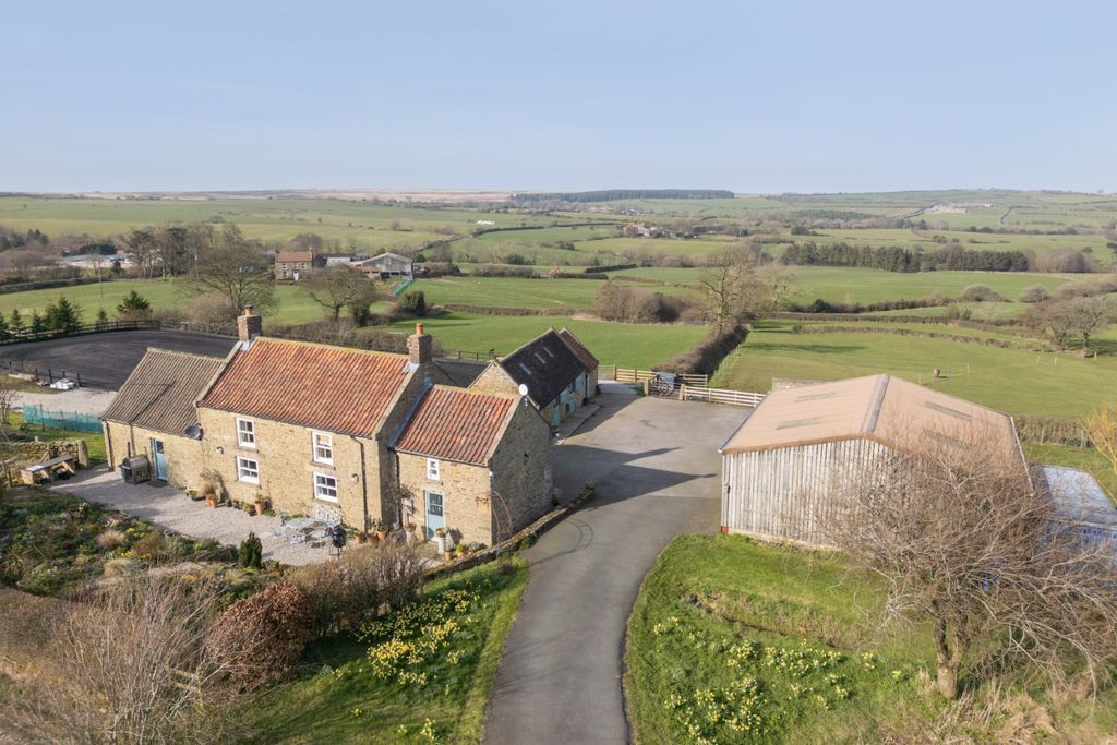 Property photo 1 of 24 Photo 1