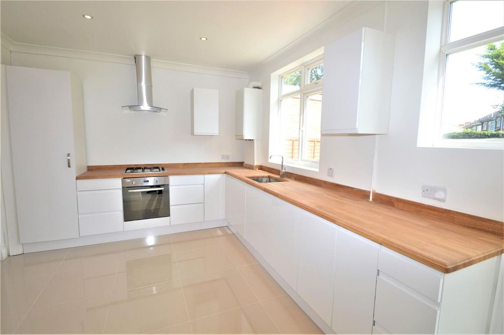 Property photo 1 of 3 Kitchen