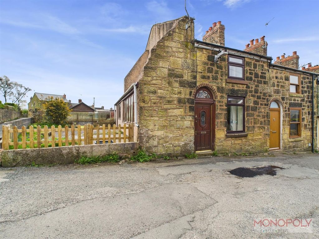 Property photo 1 of 10 Cam01943G0-Pr0417-Still012.Jpg