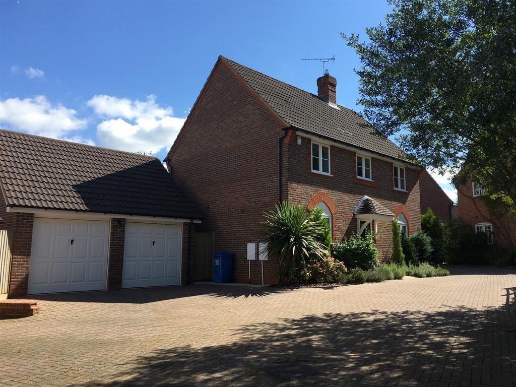 Property photo 2 of 19
