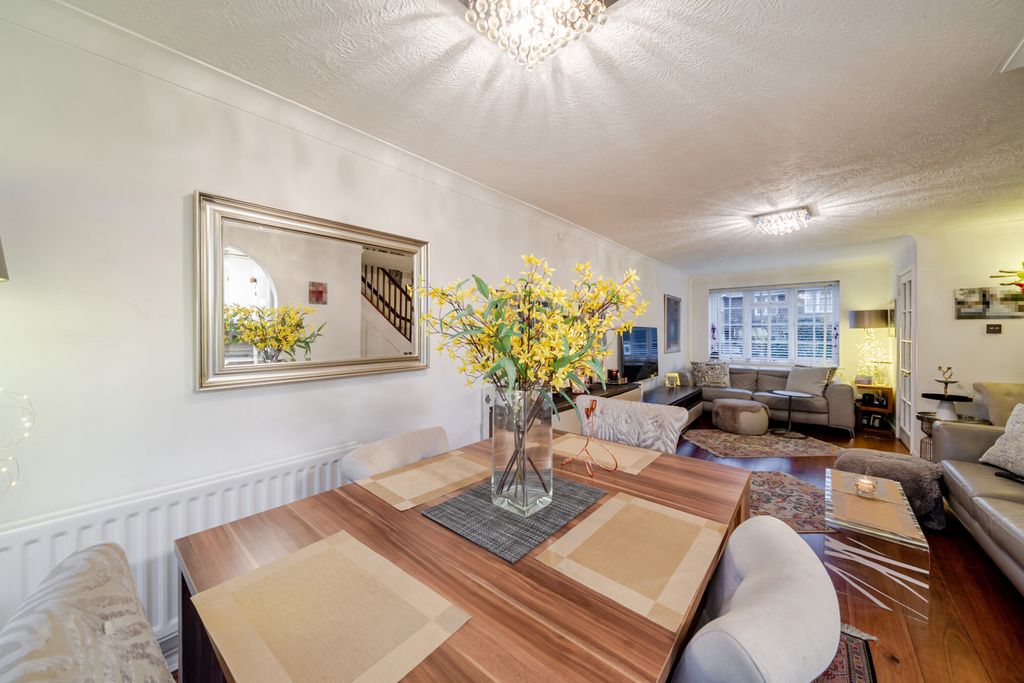 Property photo 3 of 14 1404553-15-6994B0...