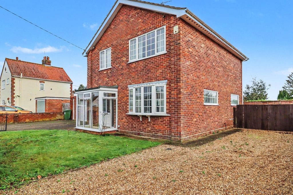 Additional image 4 of 3 bed detached house for saleHeath Lane, Fakenham, Norfolk NR21