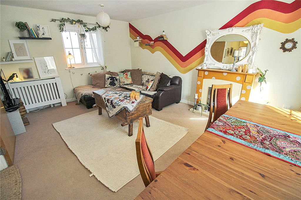 Property photo 2 of 12 Picture No. 09