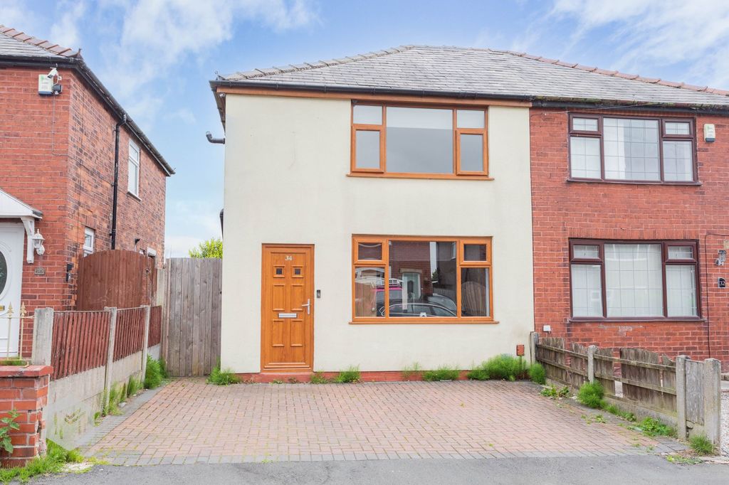 Property photo 1 of 26