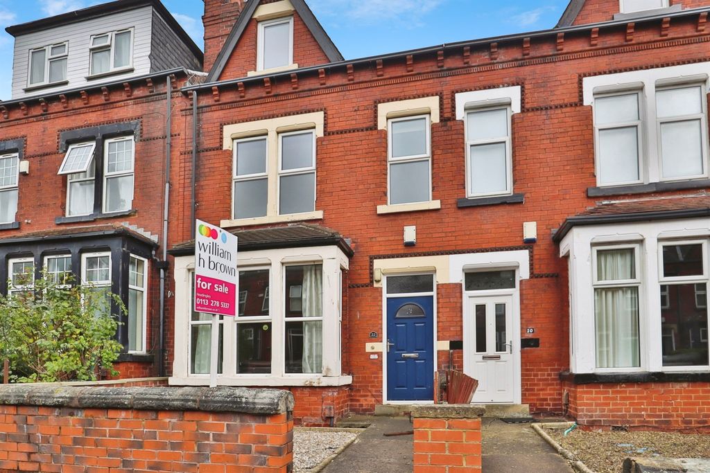 Property photo 1 of 17