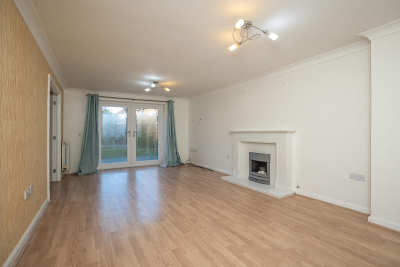 Property photo 2 of 14 Picture No. 01