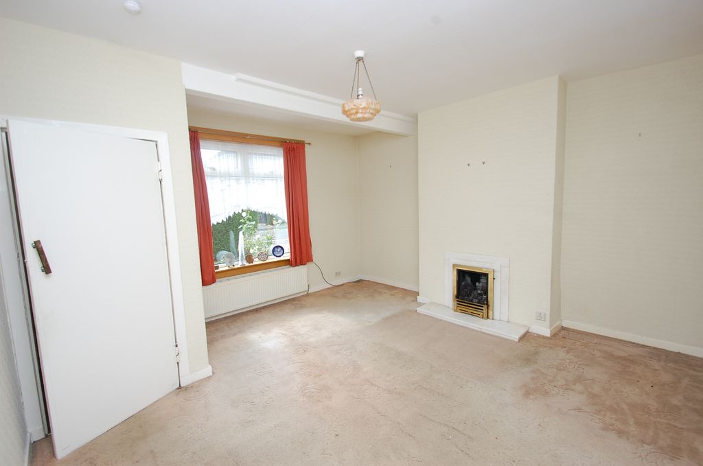 Property photo 2 of 20 4347131