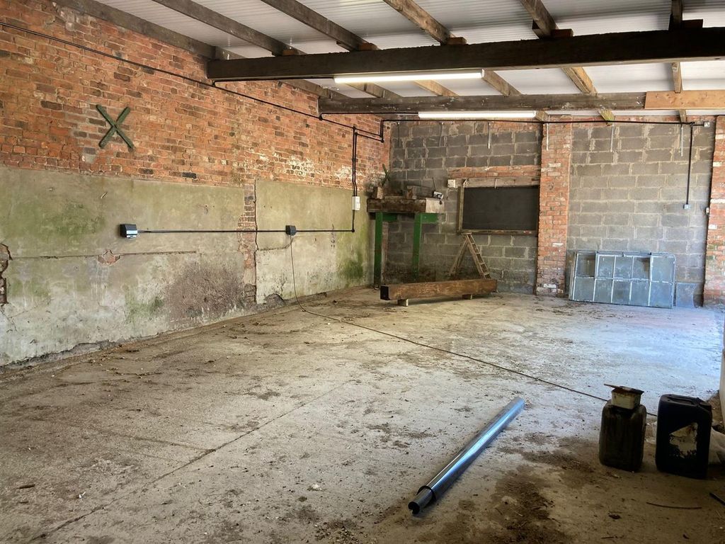 Property photo 2 of 4