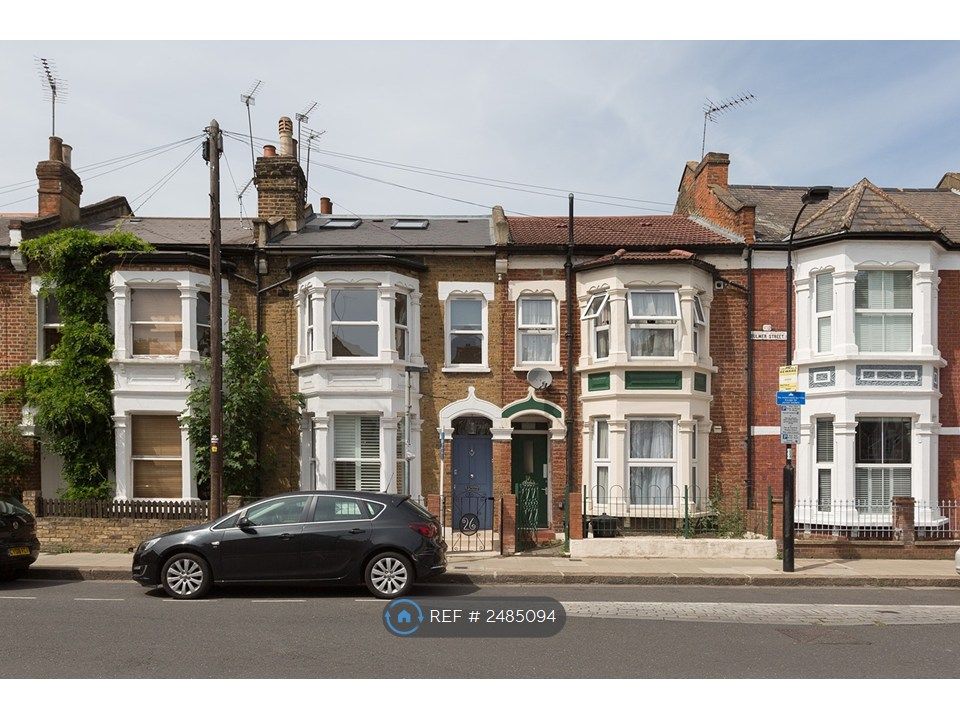 Property photo 2 of 35