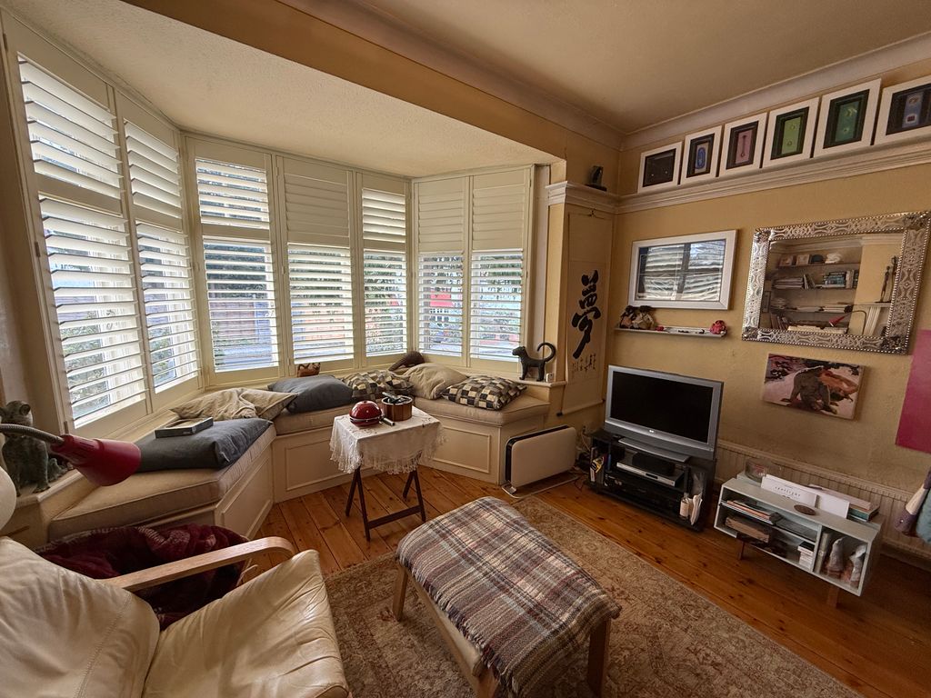 Property photo 3 of 30