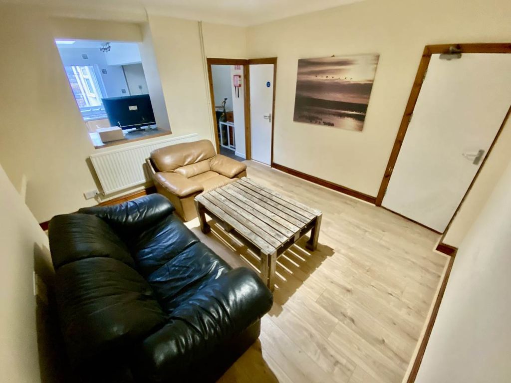 Property photo 3 of 16 Img_5659