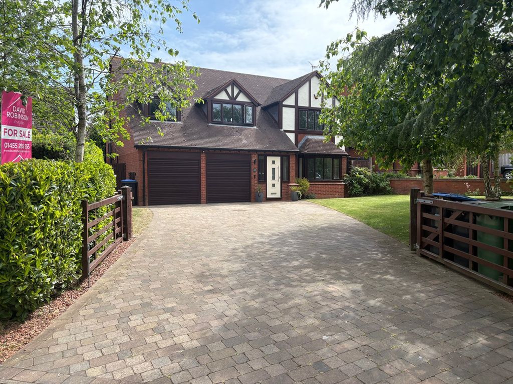 Property photo 1 of 21