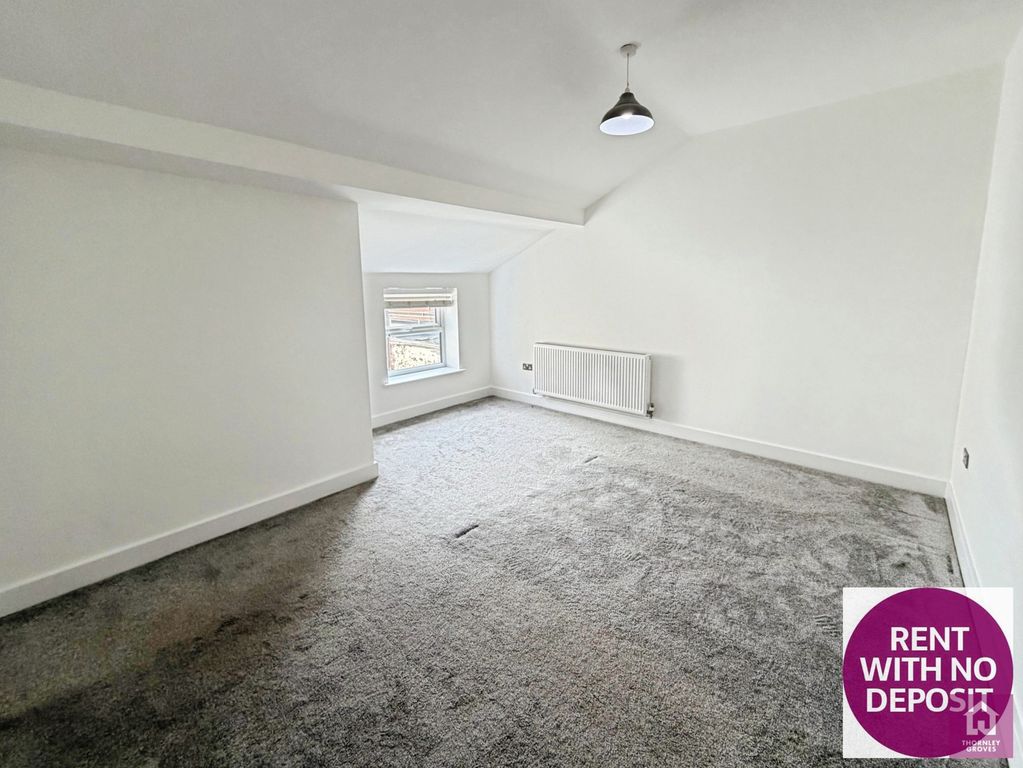 Property photo 3 of 11 Pbox-Img.Jpg