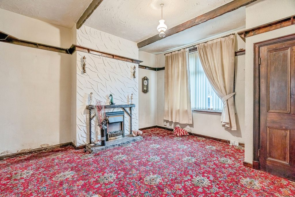 Property photo 2 of 13 Pbox-Img.Jpg