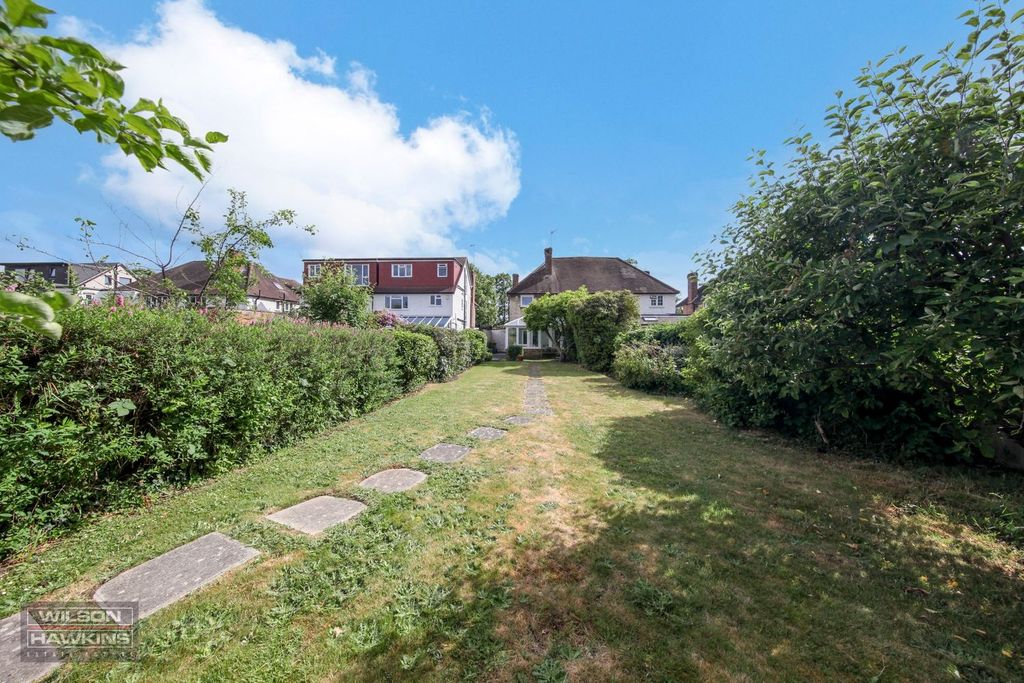 Property photo 3 of 15