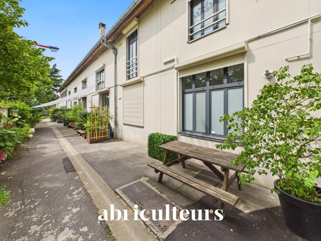 Property photo 1 of 19 Loft - Spacious, Bright, And With Terrace For Sale In Downtown Champigny-Sur-Marne (94500)